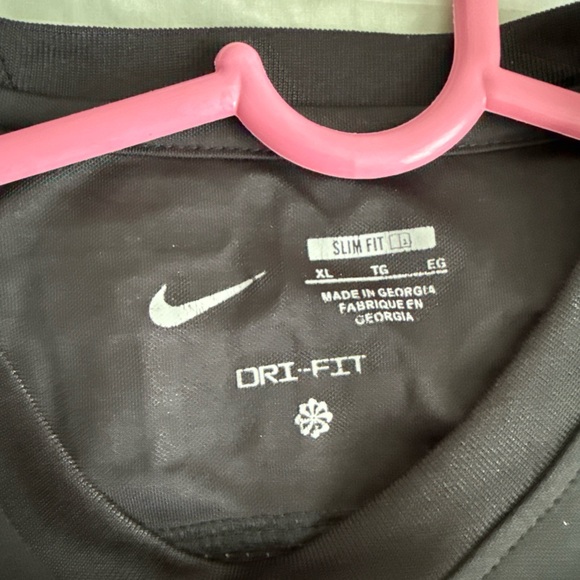 Nike Black and Yellow Men's Jersey - Picture 4 of 5